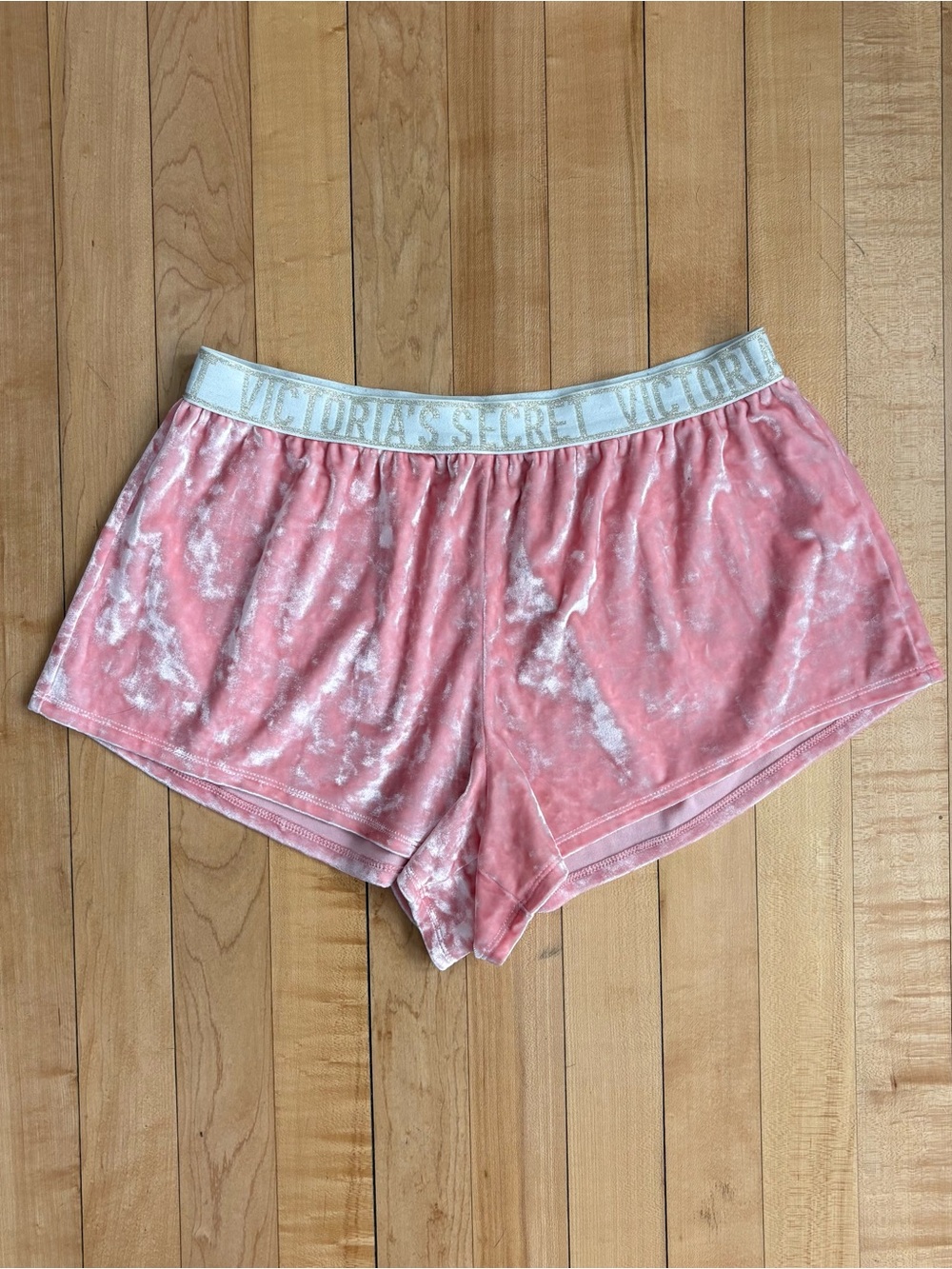 Victoria's Secret Pink Velvet Lounge Shorts Size M